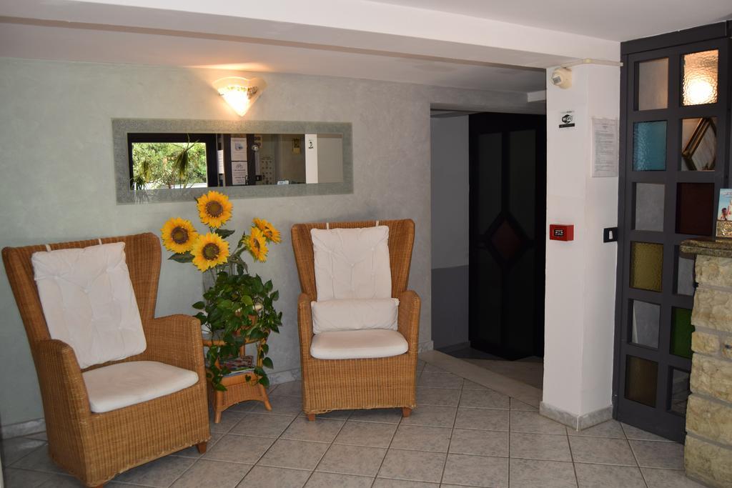 Orchidea Marina Aparthotel Tirrenia Exterior photo